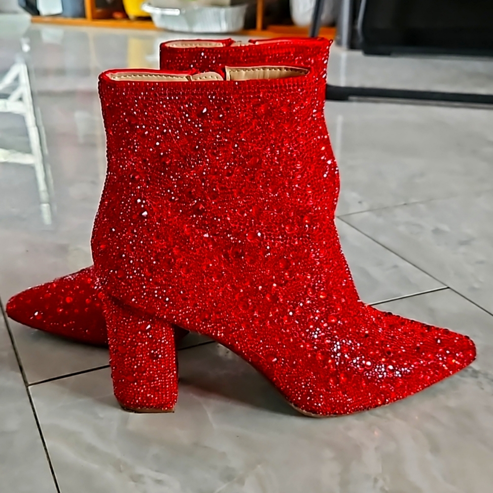 Betsey Johnson - Cady Booties